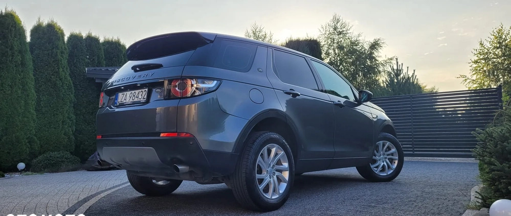 Land Rover Discovery Sport cena 84900 przebieg: 68000, rok produkcji 2017 z Zamość małe 631